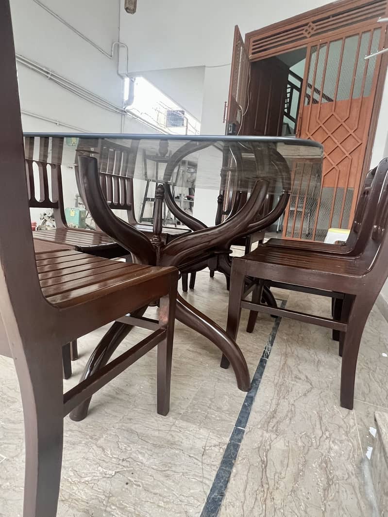 Dinning Table Reliable 1