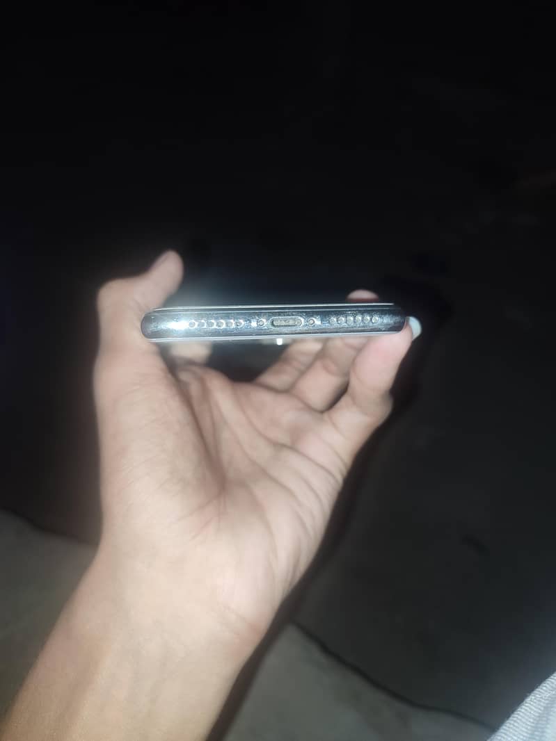 Apple iPhone X 1