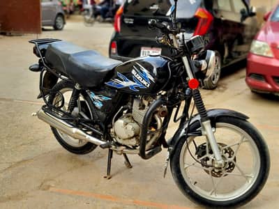 Suzuki GS 150 SE 2016 End /2017 well maintained 0*3*3*4*2*0*7*7*8*5*3