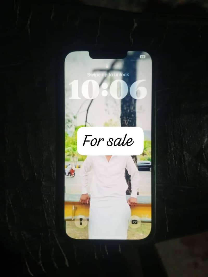 Apple iPhone 13 3