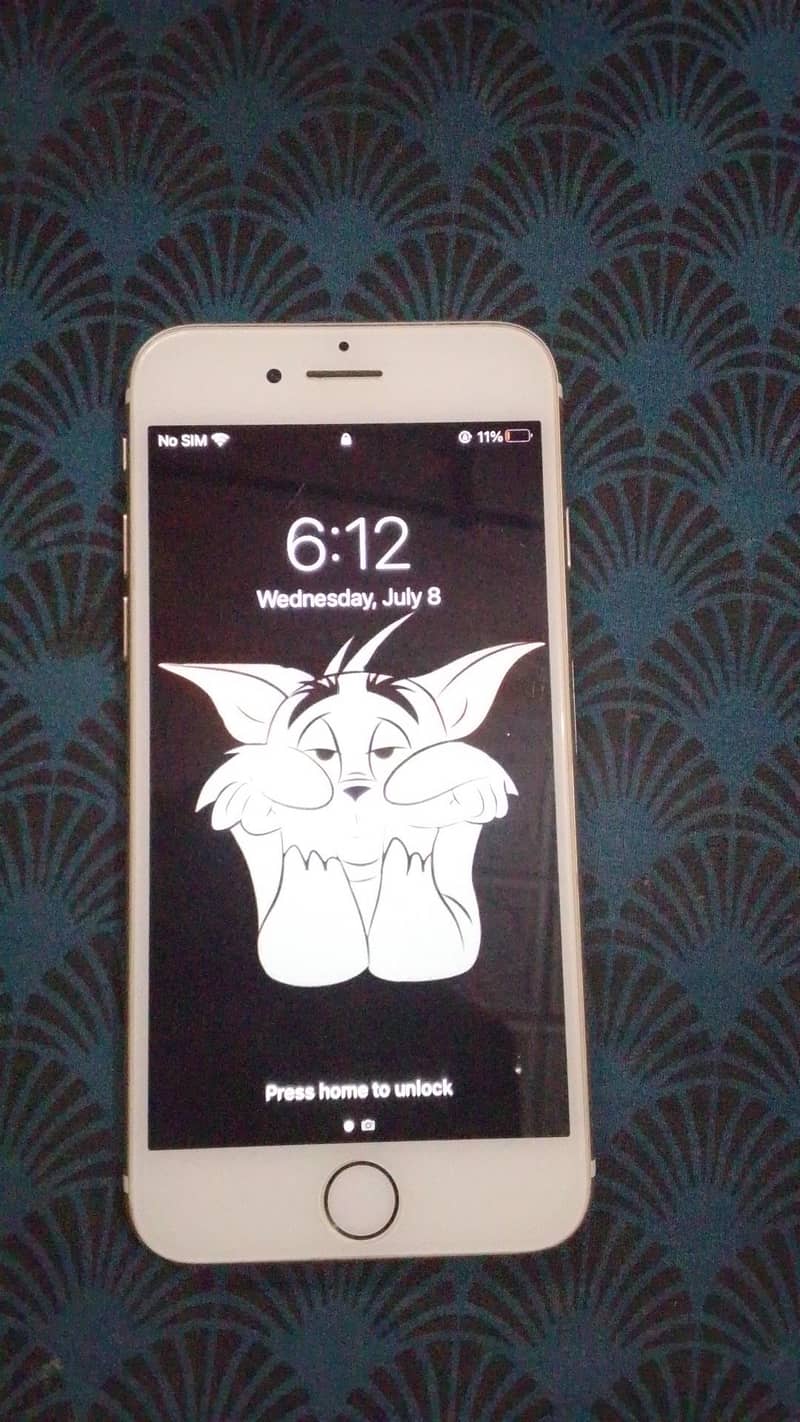 Apple iPhone 7 1