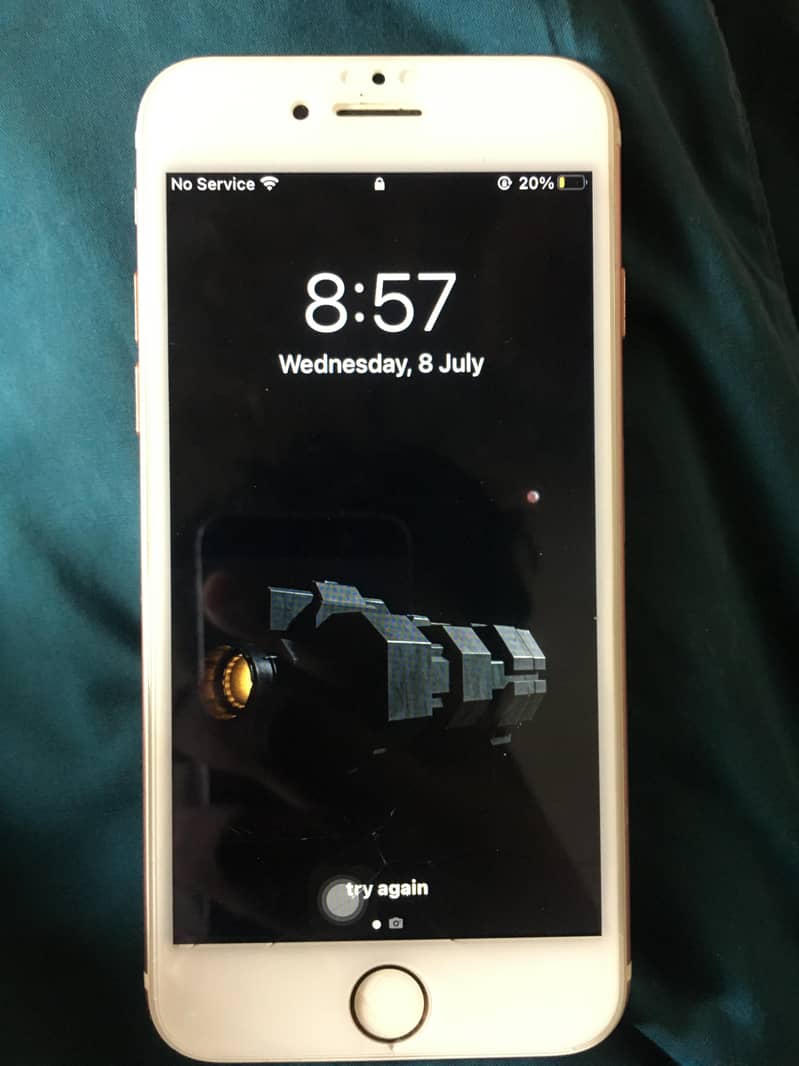 Apple iPhone 7 3