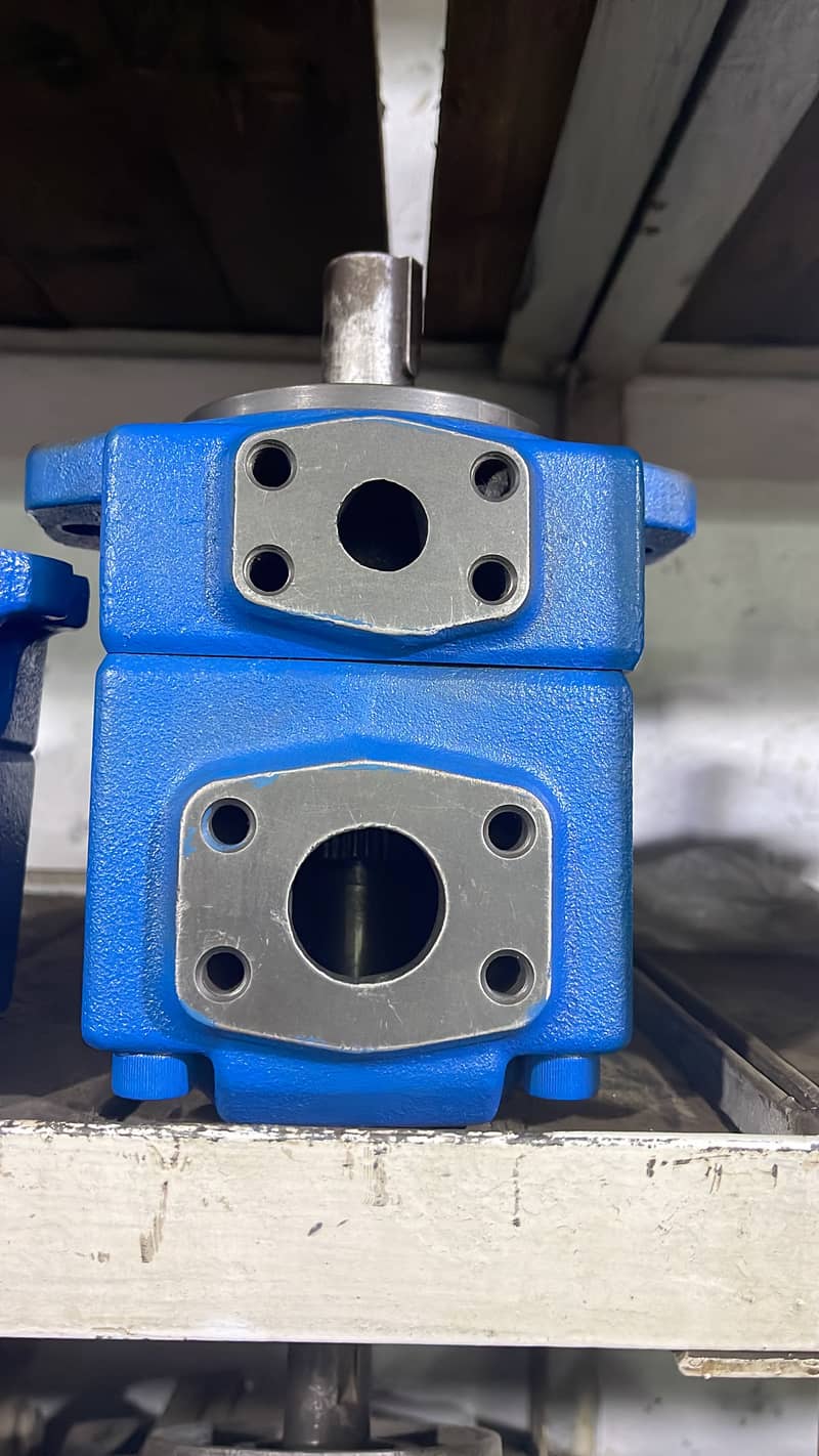 Hydraulic pump 5