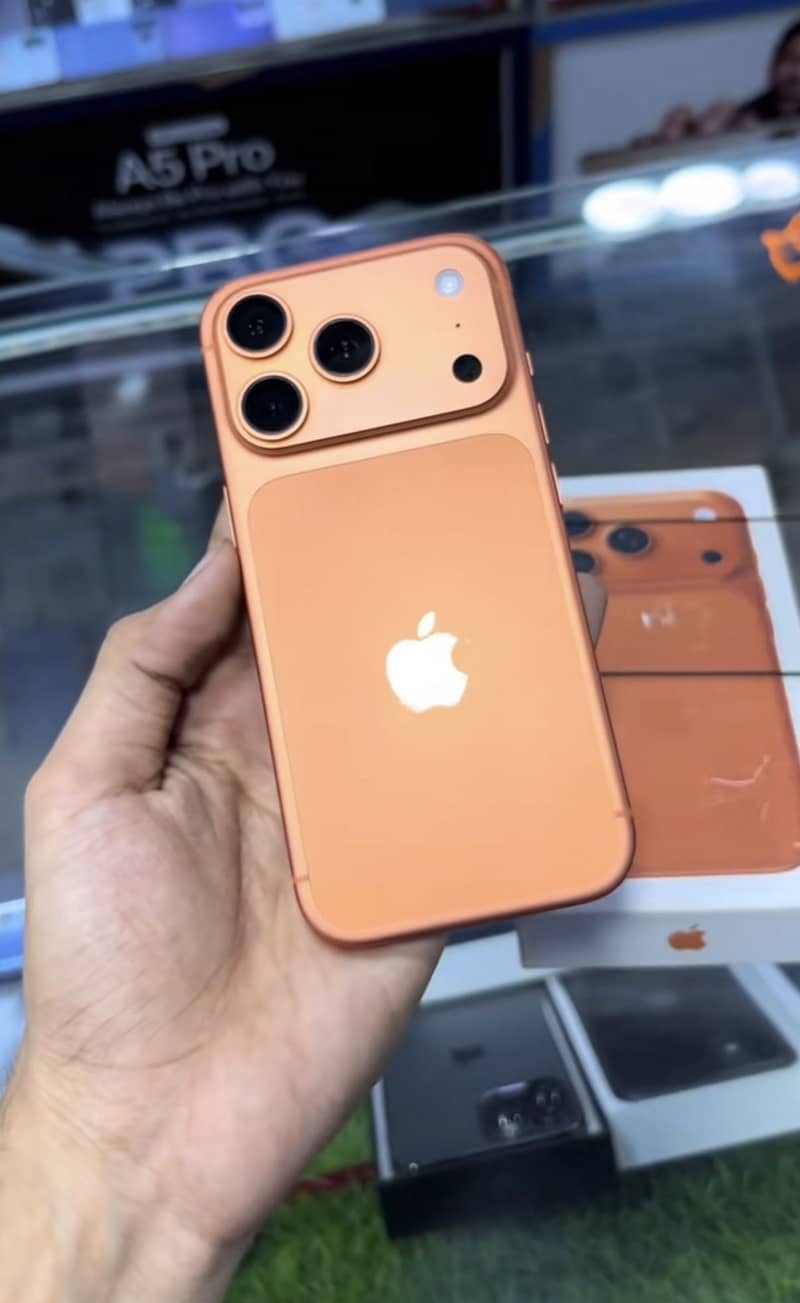 Apple iPhone 17 Pro 1