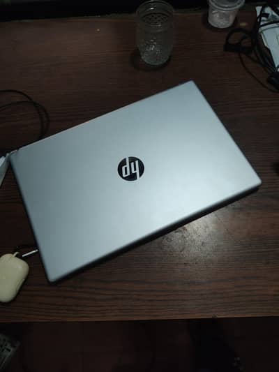 HP 15 Laptop i5 13th Gen 8/512 with win 11