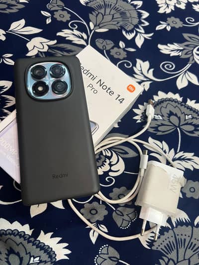 Xiaomi Redmi Note 14 Pro