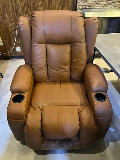 Royale Series Electric Lifter Recliner – Massage & Heat | Like New