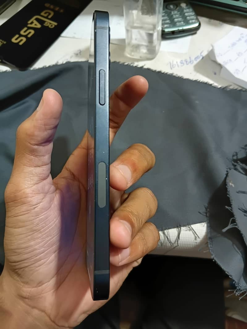 iphone 12 3