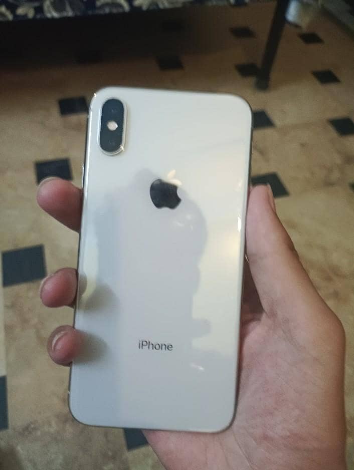 Apple iPhone X 0