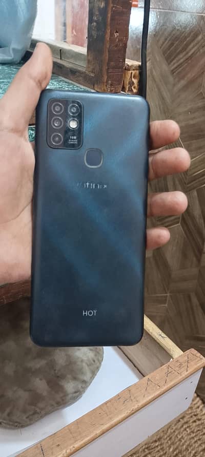 Infinix Hot 10