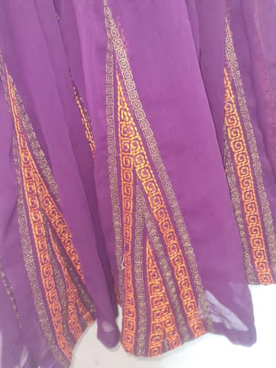 long maxi almost new condition price 2500
