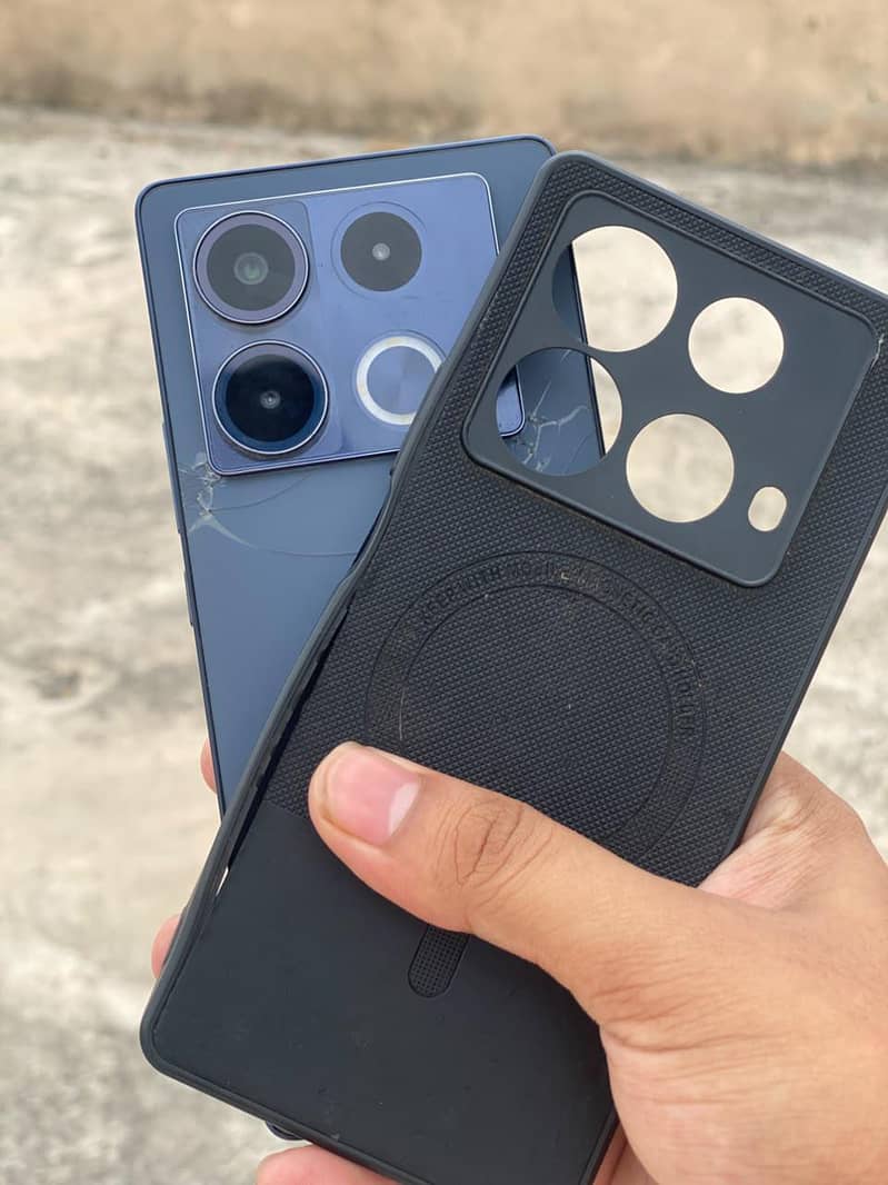 Infinix Note 40 8
