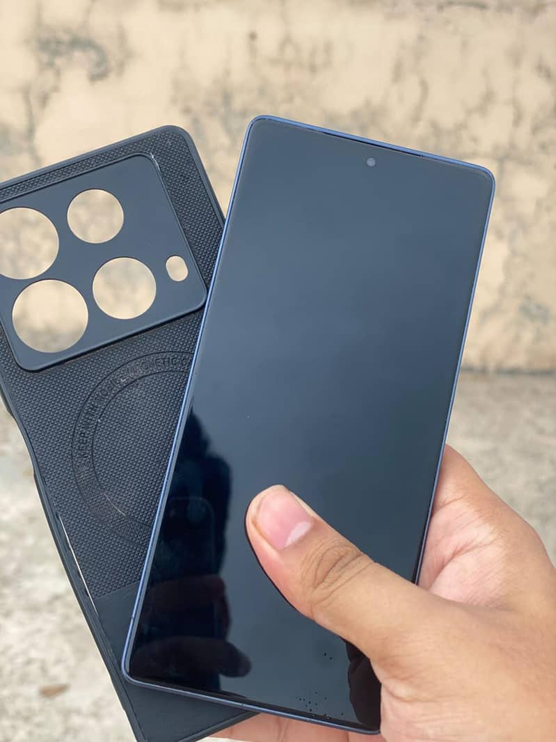 Infinix Note 40 9