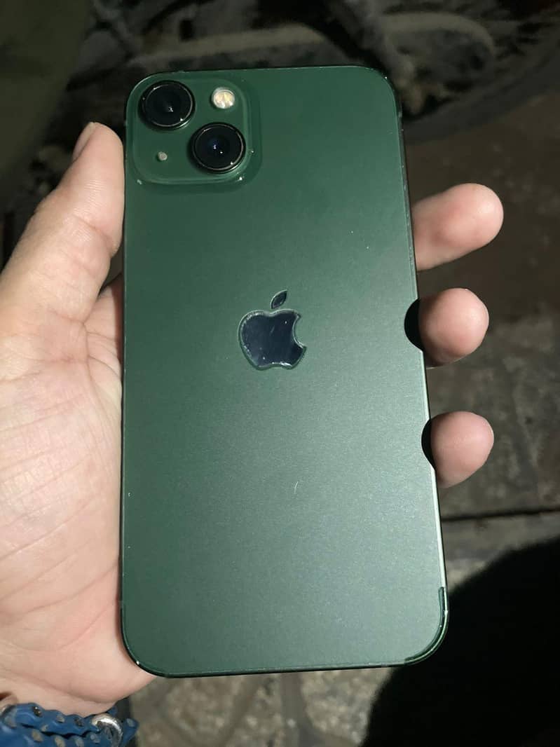 Apple iPhone 13 3