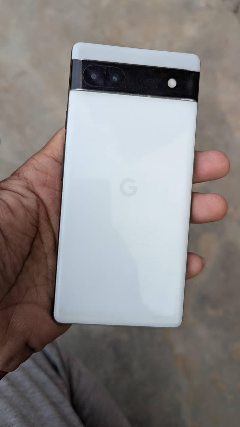 Google Pixel 6a 1
