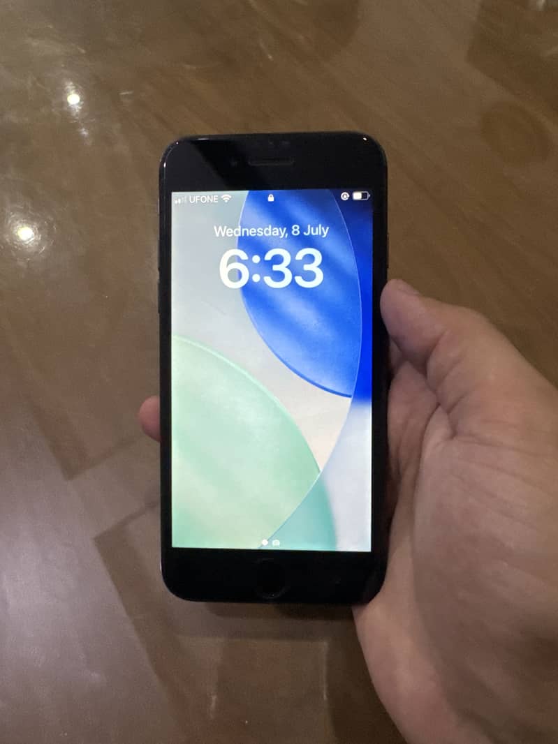 iPhone 8 1