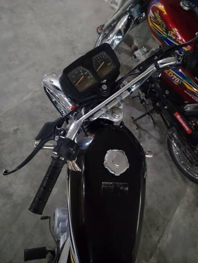 Honda 125 Euro 2