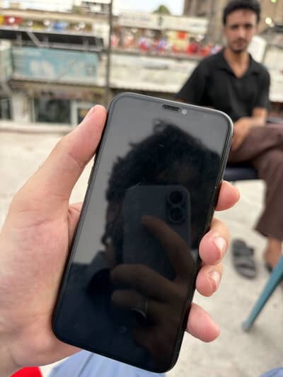Iphone 11 PTA Approved