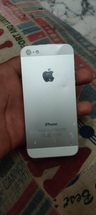 Apple iPhone 5