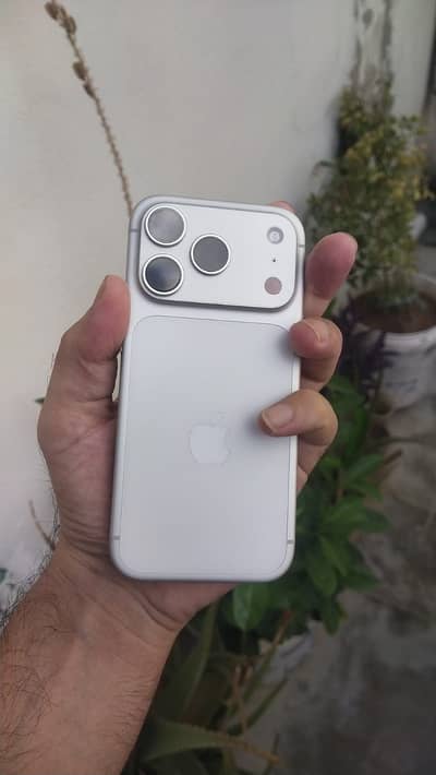 Apple iPhone 17 Pro