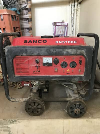 3.5KV Sanco Generator 3700e in good condition