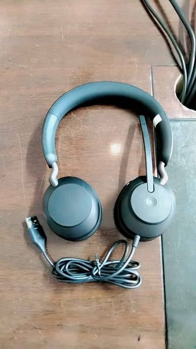 Jabra Evolve2 40 (Jabra Evolve2 30se & Jabra Evolve 20 Available)