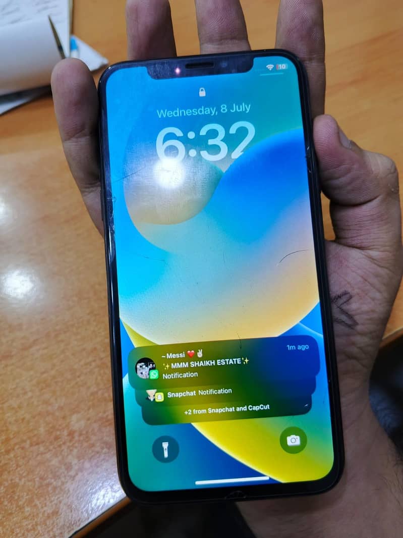 Apple iPhone X 1