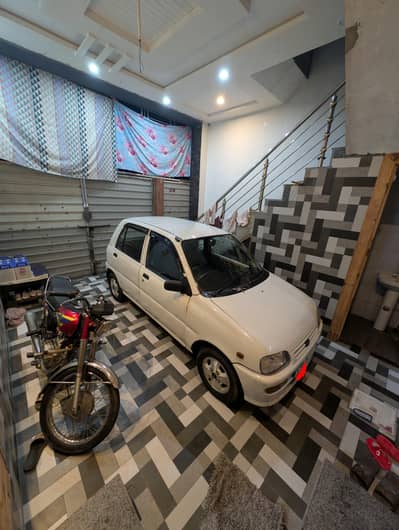 Daihatsu Cuore 2003