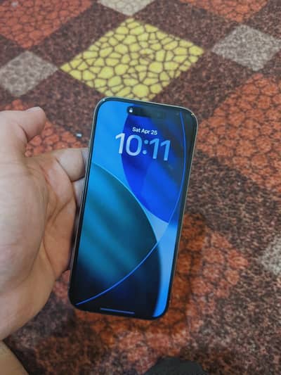 Apple iPhone 16 Pro