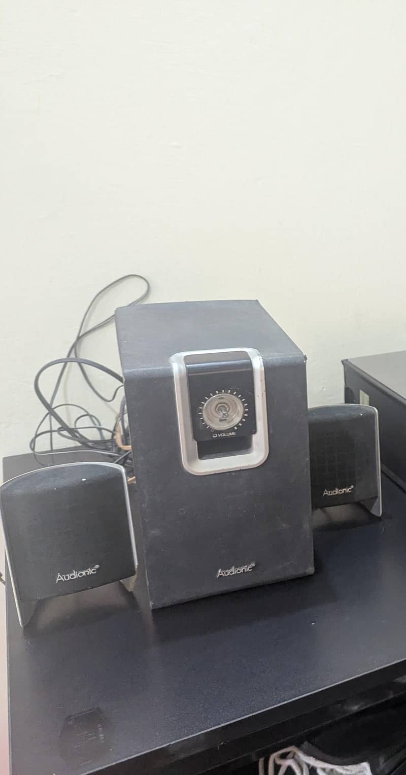 Audionic Speakers 5