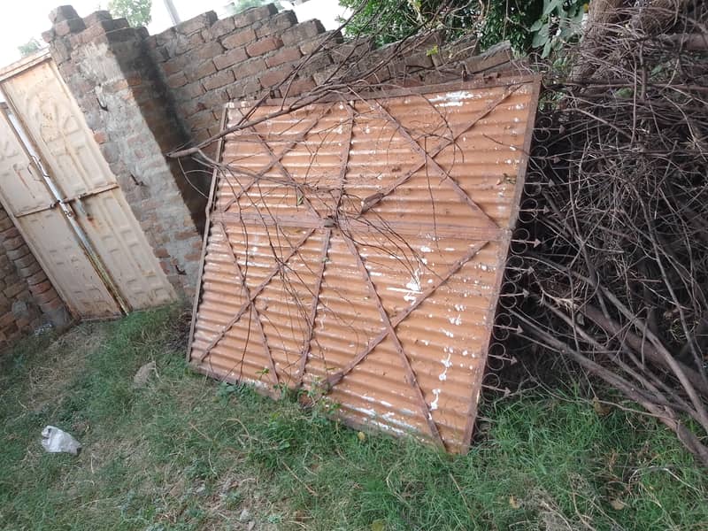 Gate width 10ft best condition 1