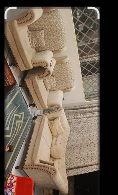 Sofa set