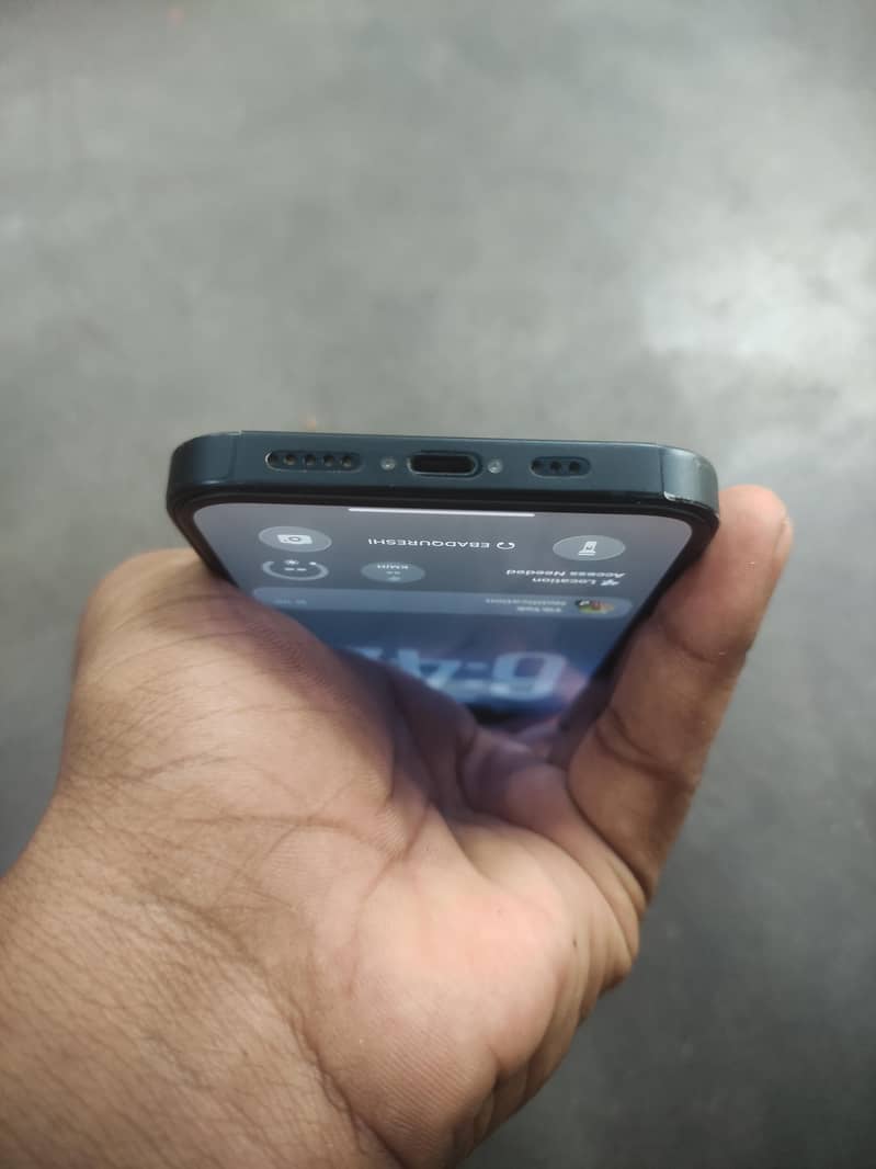 Apple iPhone 13 4