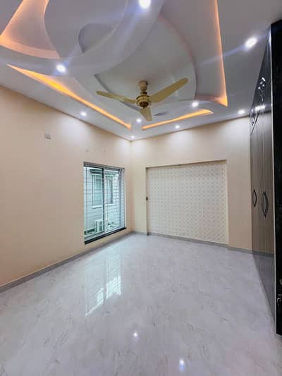 10 Marla Upper Portion For Rent Sector F Bahira Town