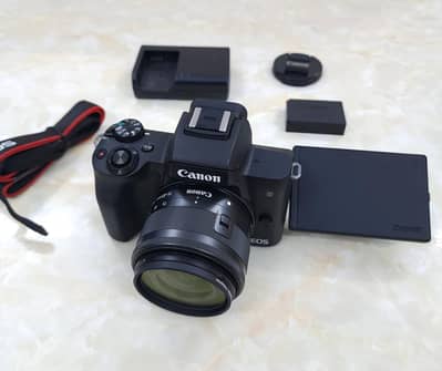 Canon EOS M50