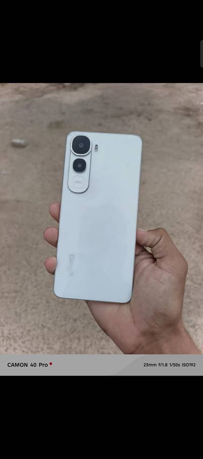 Vivo Y400