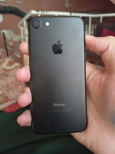 Apple iPhone 7