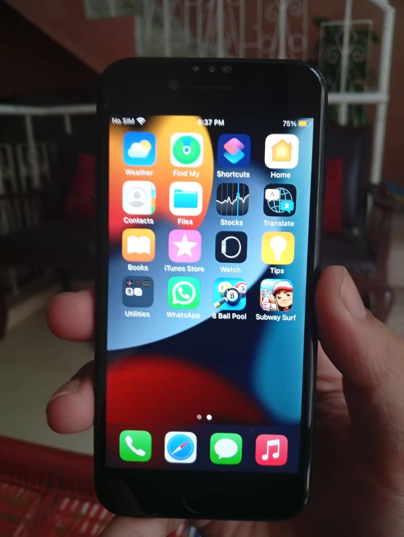Apple iPhone 7 3
