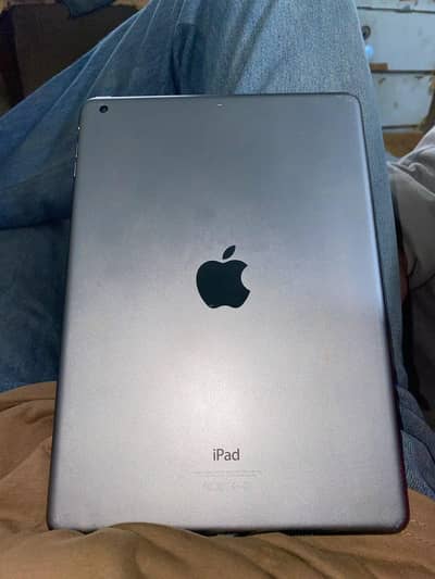 Apple Ipad generation 5th 2017 model