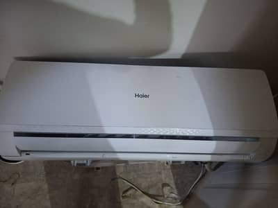 Haier 1 Ton DC Inverter AC R32 – Excellent Working Condition
