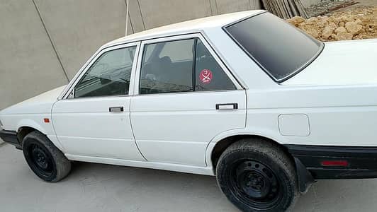 Nissan Sunny 1988