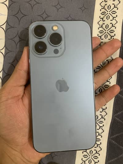 Apple iPhone 13 Pro