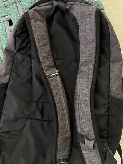 DAKINE  BRAND