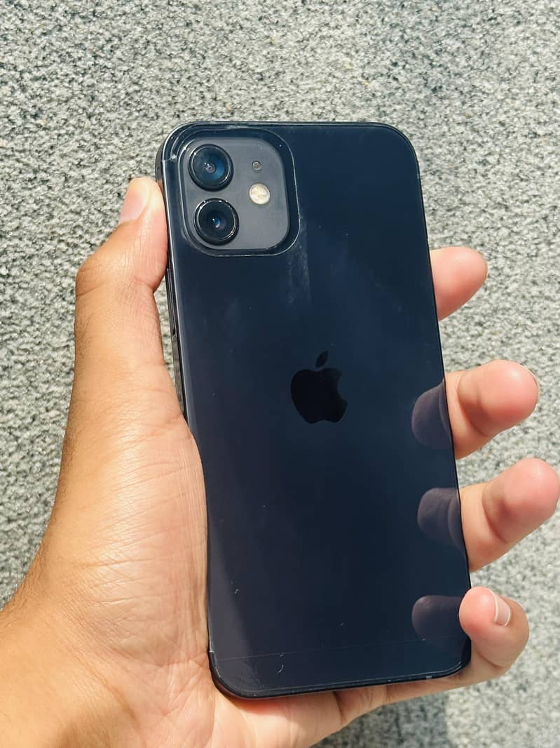 Apple iPhone 12 5