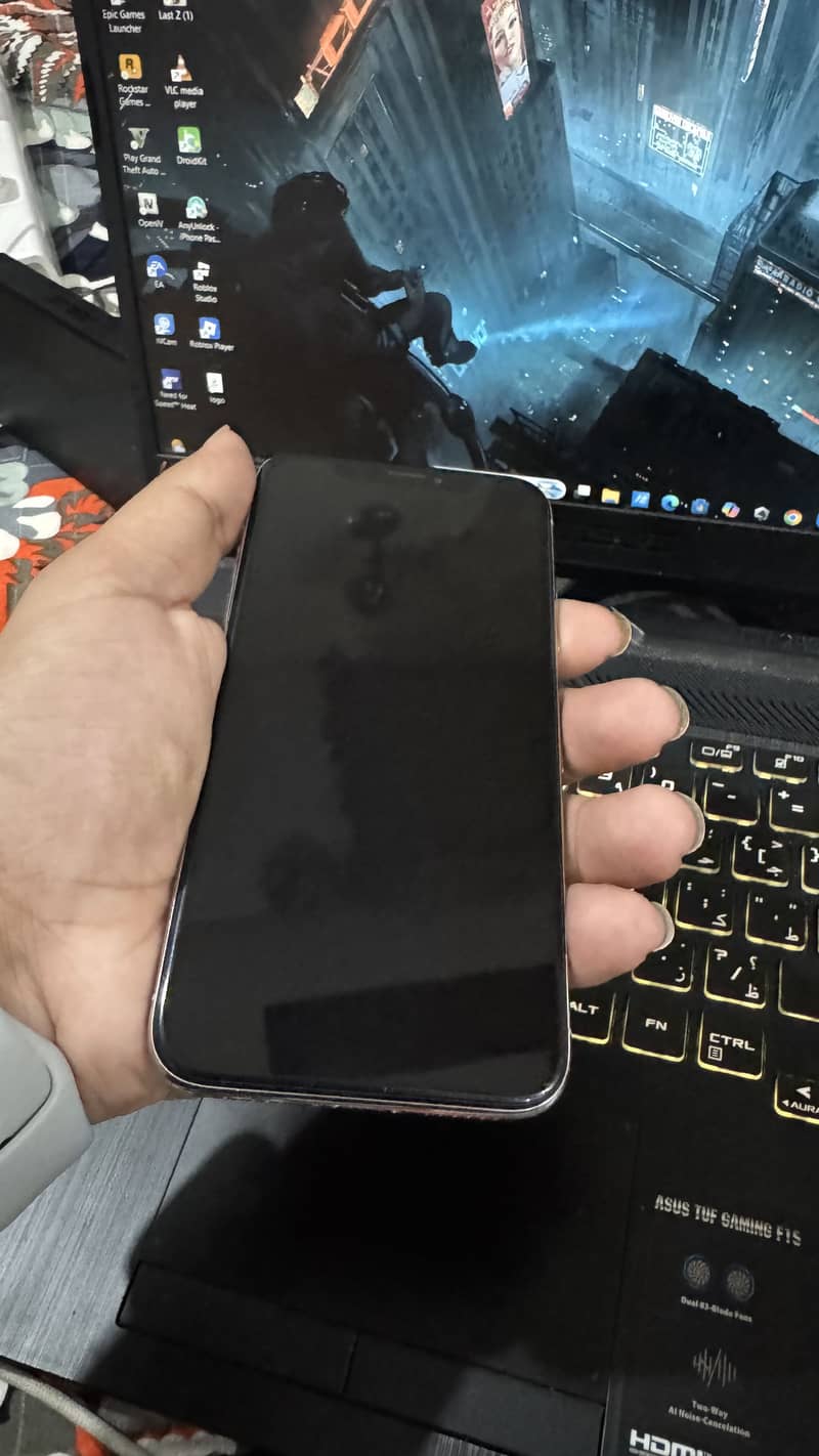 Apple iPhone X 6