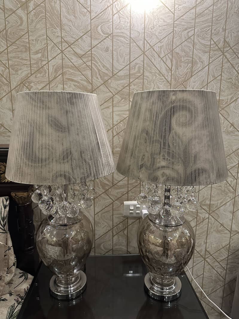 Table lamps 0