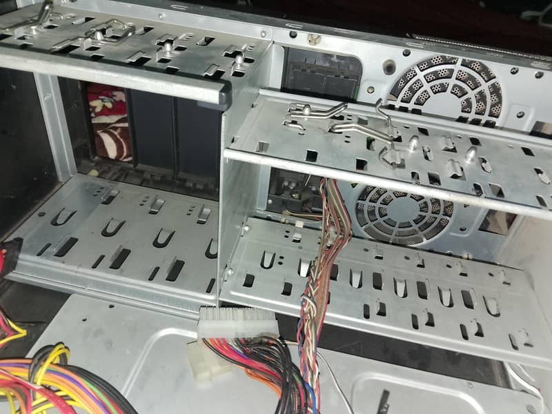 Big computer box  1