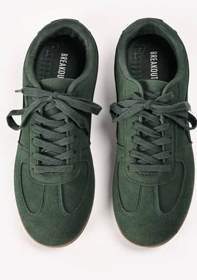 Breakout shoes
