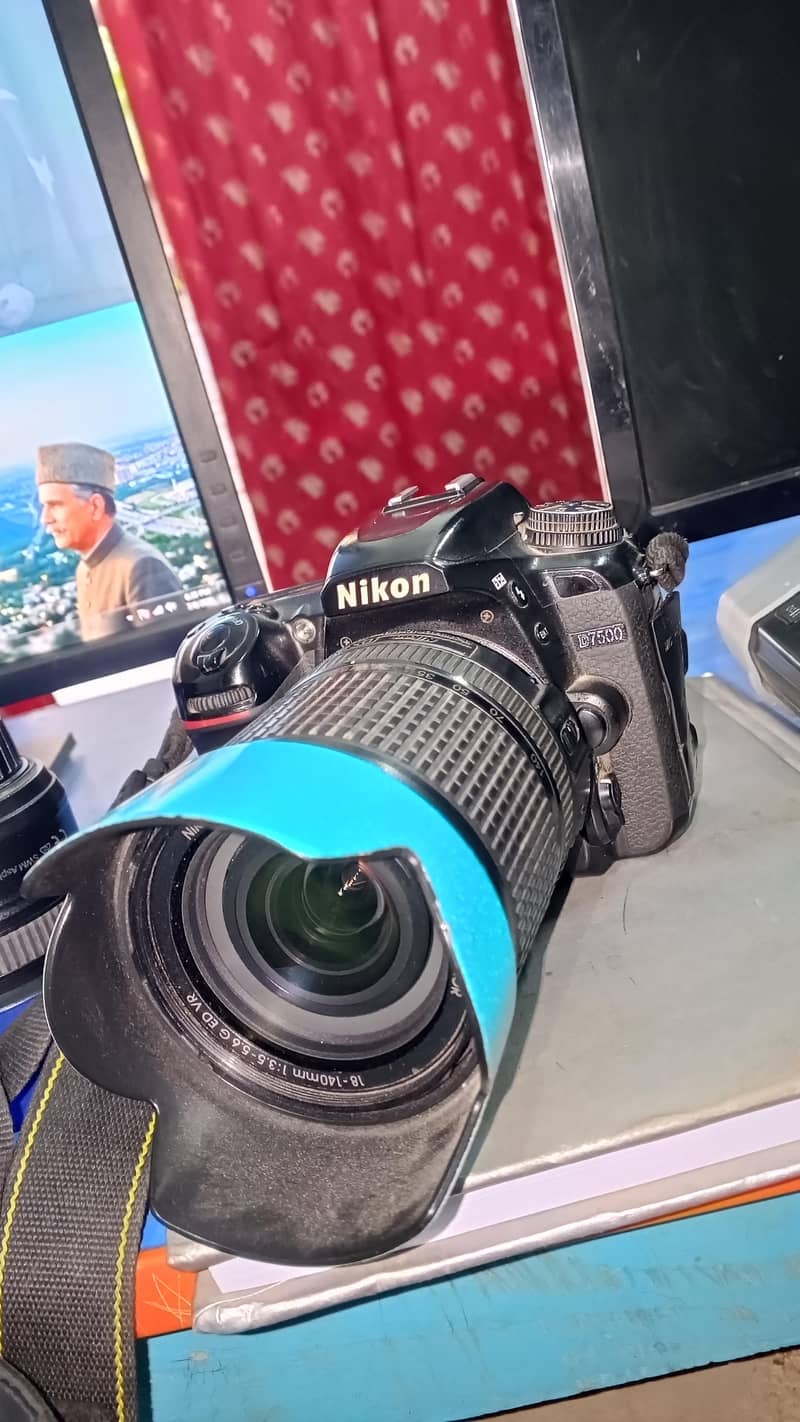 D7500 camera 11