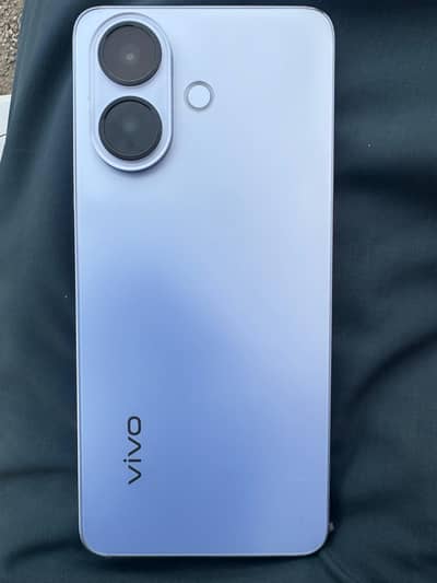 Vivo V60